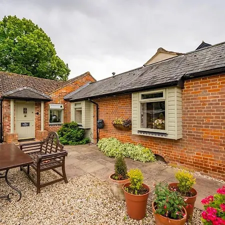 The Granary At Pannels Ash Farm Villa Sudbury  Exterior photo