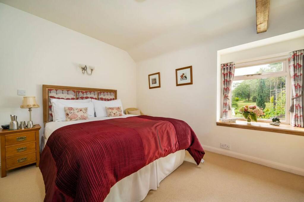 The Granary At Pannels Ash Farm *